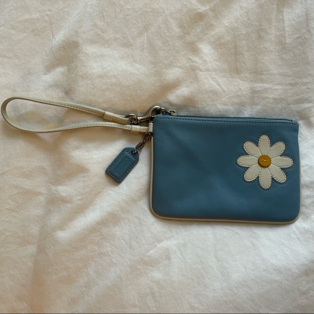 Vintage Coach Daisy Wristlet
